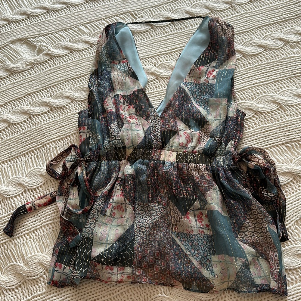 BCBG top